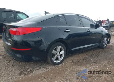 2015 Kia Optima Lx z USA, uszkodzony, nr VIN 5XXGM4A72FG429217